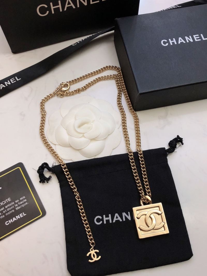 Ch**el necklaces